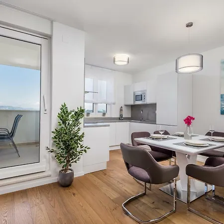 Luxury Joo & Joo Daire