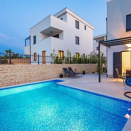 Luxury Joo & Joo * Murter