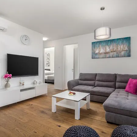 Luxury Joo & Joo Apartment Murter