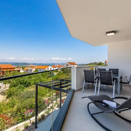 Apartment Luxury Joo & Joo Murter